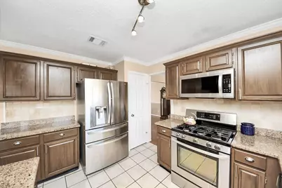 7607 Plumtree Forest Cir Circle, Houston, TX 77095 - Photo 18