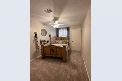 38 Regency Point, Conroe, TX 77356 - Photo 6