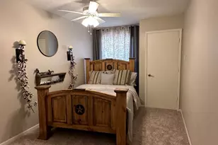 38 Regency Pt, Conroe, TX 77356 - Photo 6