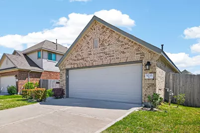 5035 Chestnut Orchard Drive, Houston, TX 77066 - Photo 2