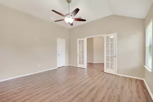 2507 Cypress Springs Ct, Pearland, TX 77584 - Photo 14