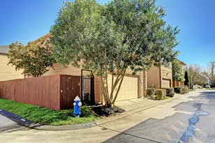 1364 Studer St, Houston, TX 77007 - Photo 22