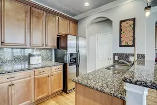 1364 Studer St, Houston, TX 77007 - Photo 10
