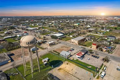 317-319 E B Street, La Porte, TX 77571 - Photo 28