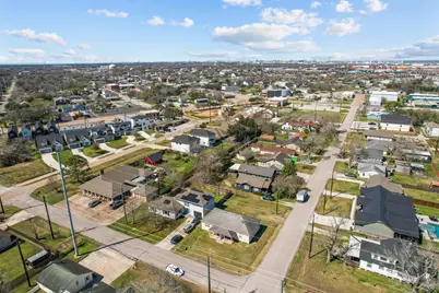 317-319 E B Street, La Porte, TX 77571 - Photo 24