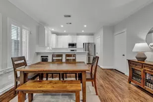 5832 Darling St, Houston, TX 77007 - Photo 10