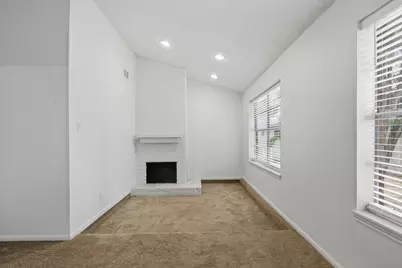 218 Oxford Drive, Conroe, TX 77303 - Photo 12