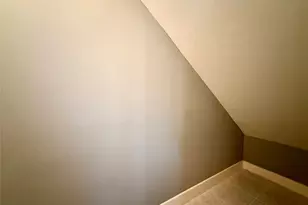 9833 Sandra Ann Ct, Houston, TX 77025 - Photo 10