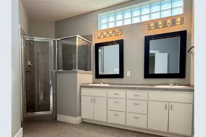 9833 Sandra Ann Court, Houston, TX 77025 - Photo 6