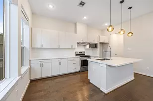 624 Thornton Oaks Ln, Houston, TX 77018 - Photo 4