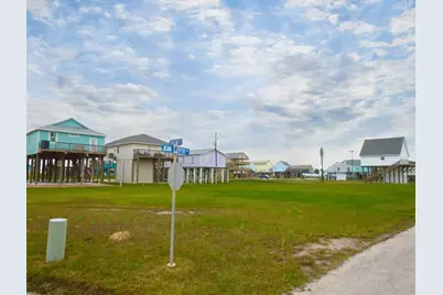 12922 Jean Lafitte Drive, Freeport, TX 77541 - Photo 2