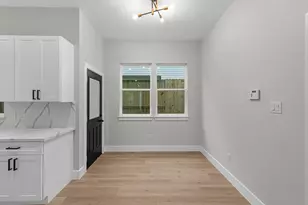 2347 Knoblock, Houston, TX 77023 - Photo 10