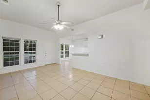 5502 Finch St, Houston, TX 77028 - Photo 6