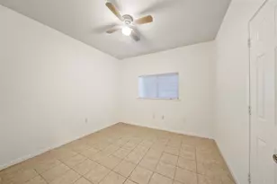 5502 Finch St, Houston, TX 77028 - Photo 28