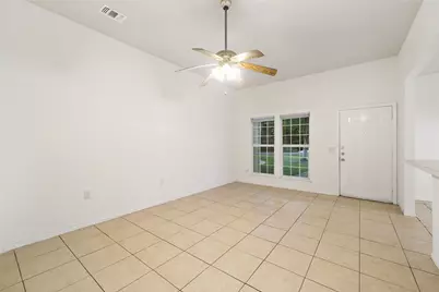 5502 Finch Street #B, Houston, TX 77028 - Photo 8