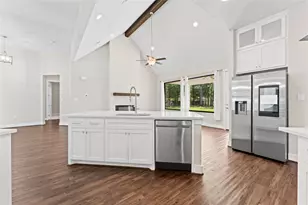 2650 Fountain View St, New Caney, TX 77357 - Photo 12