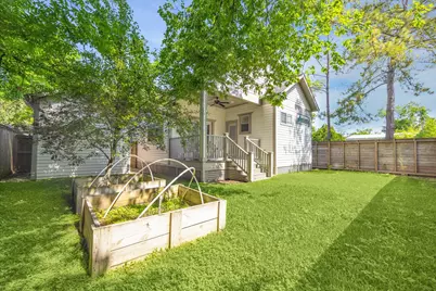 1833 Tabor Street, Houston, TX 77009 - Photo 2