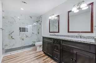 824 S 37th St, Nederland, TX 77627 - Photo 10