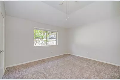 16035 Hollow Rock Drive, Houston, TX 77070 - Photo 14