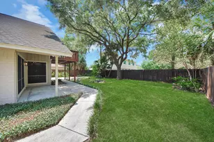 515 Lorie Ln, Seabrook, TX 77586 - Photo 42