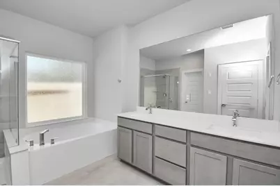 12042 Maple Oak Drive, Houston, TX 77066 - Photo 30