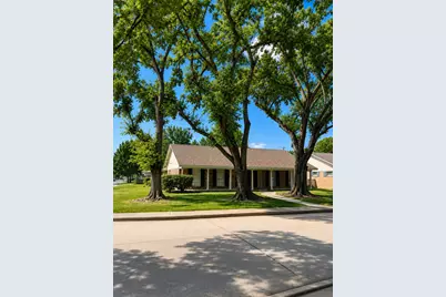 6123 Lynbrook Drive, Houston, TX 77057 - Photo 2