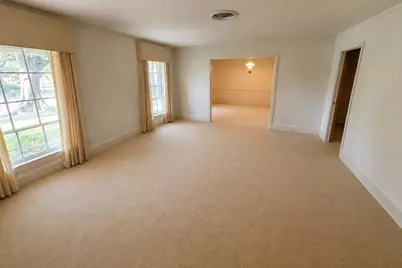 6123 Lynbrook Drive, Houston, TX 77057 - Photo 8