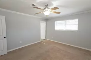 407 Tamarind St, Lake Jackson, TX 77566 - Photo 22