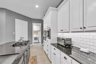 19110 Timberlake Woods Ln, Tomball, TX 77377 - Photo 16