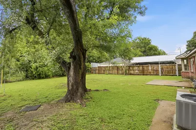 6046 W Airport Boulevard, Houston, TX 77035 - Photo 32