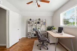 6046 W Airport Blvd, Houston, TX 77035 - Photo 4