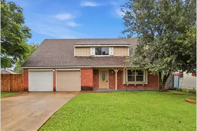 6046 W Airport Boulevard, Houston, TX 77035 - Photo 1
