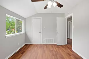 6046 W Airport Blvd, Houston, TX 77035 - Photo 24