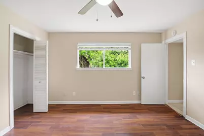 6046 W Airport Boulevard, Houston, TX 77035 - Photo 20