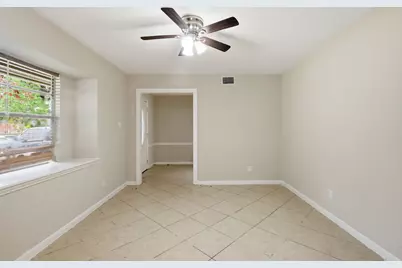 6046 W Airport Boulevard, Houston, TX 77035 - Photo 18