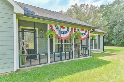 200 Chris Lane, Shepherd, TX 77371 - Photo 2