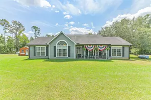 200 Chris Ln, Shepherd, TX 77371 - Photo 1