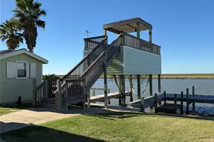 1283 County Rd 230, Sargent, TX 77414 - Photo 4