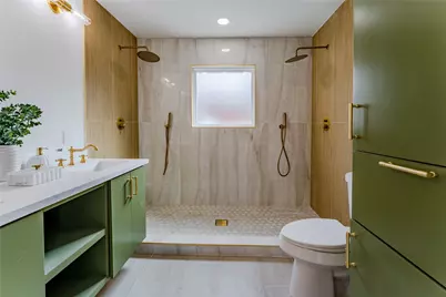 6027 Valkeith Drive, Houston, TX 77096 - Photo 4