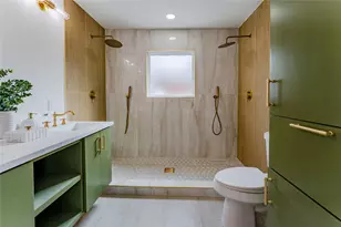 6027 Valkeith Dr, Houston, TX 77096 - Photo 4