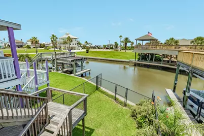 46 Harbour Circle, Galveston, TX 77554 - Photo 14