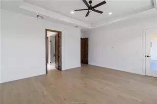 4558 Hicks Ln, Bryan, TX 77845 - Photo 28