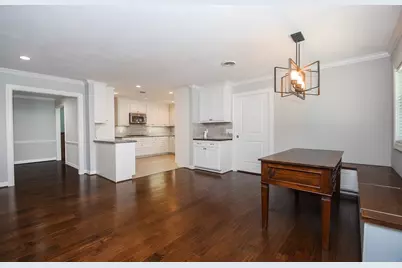 5422 Rutherglenn Drive, Houston, TX 77096 - Photo 10