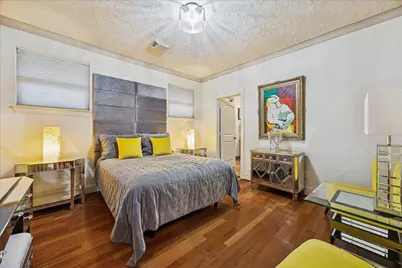 24 E Shady Lane, Houston, TX 77063 - Photo 38