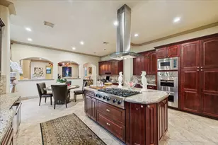 24 E Shady Ln, Houston, TX 77063 - Photo 24