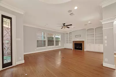5319 Fayette Street, Houston, TX 77056 - Photo 8