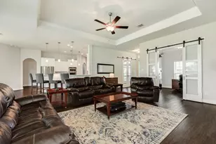 527 Lakeland Cir, Rosharon, TX 77583 - Photo 18
