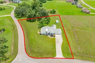 527 Lakeland Cir, Rosharon, TX 77583 - Photo 2