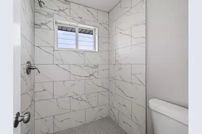 2402 Colonial Ridge Drive, Friendswood, TX 77546 - Photo 24