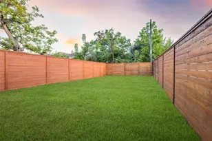 116 E 23rd St, Houston, TX 77008 - Photo 40
